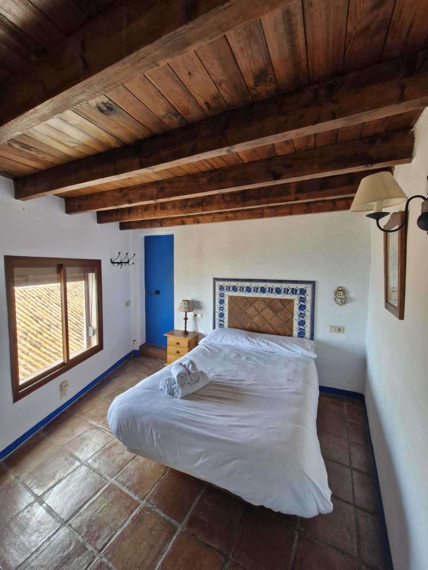 Hotel Rural Verde Oliva Comares الغرفة الصورة