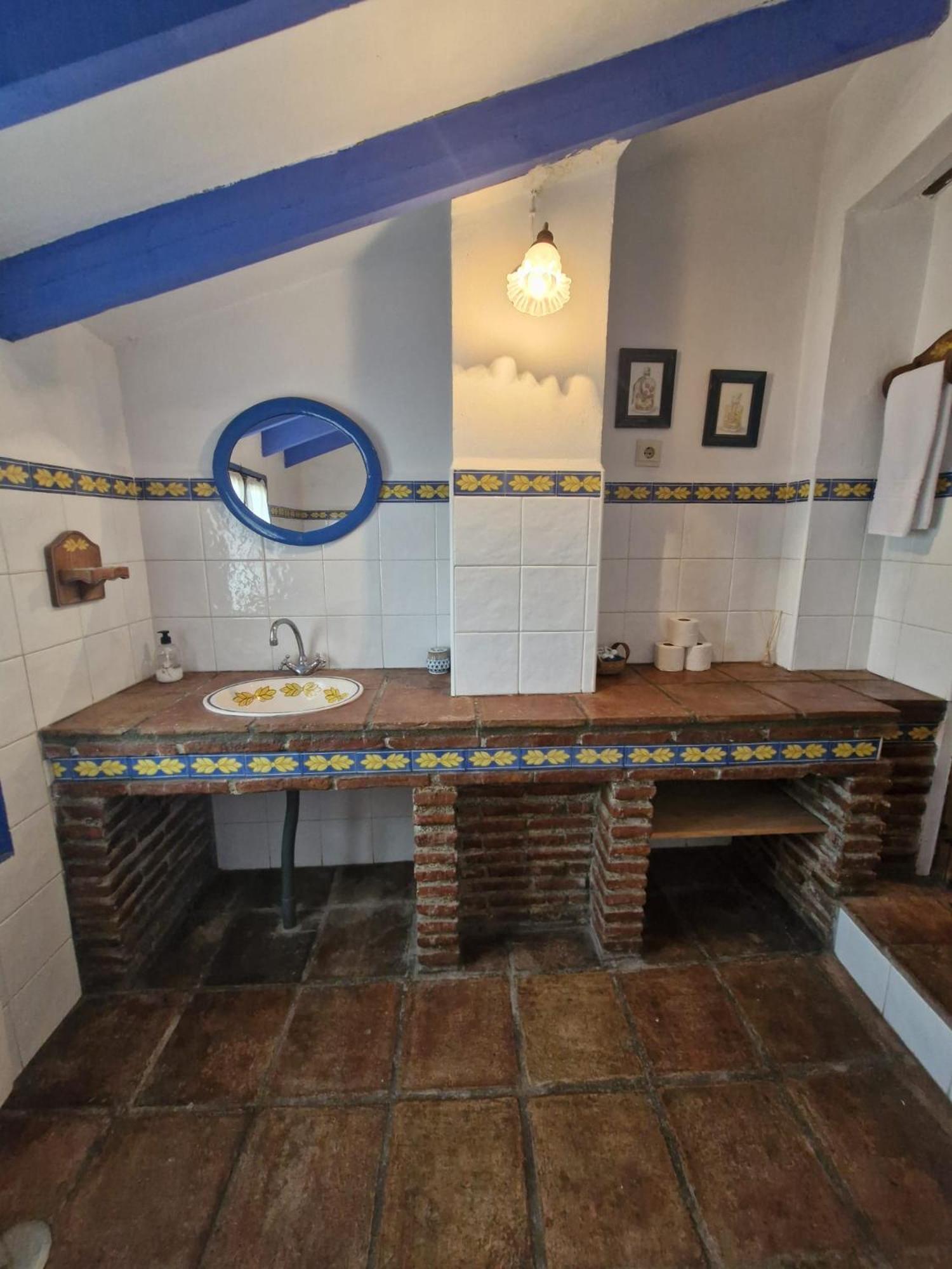 Hotel Rural Verde Oliva Comares الغرفة الصورة