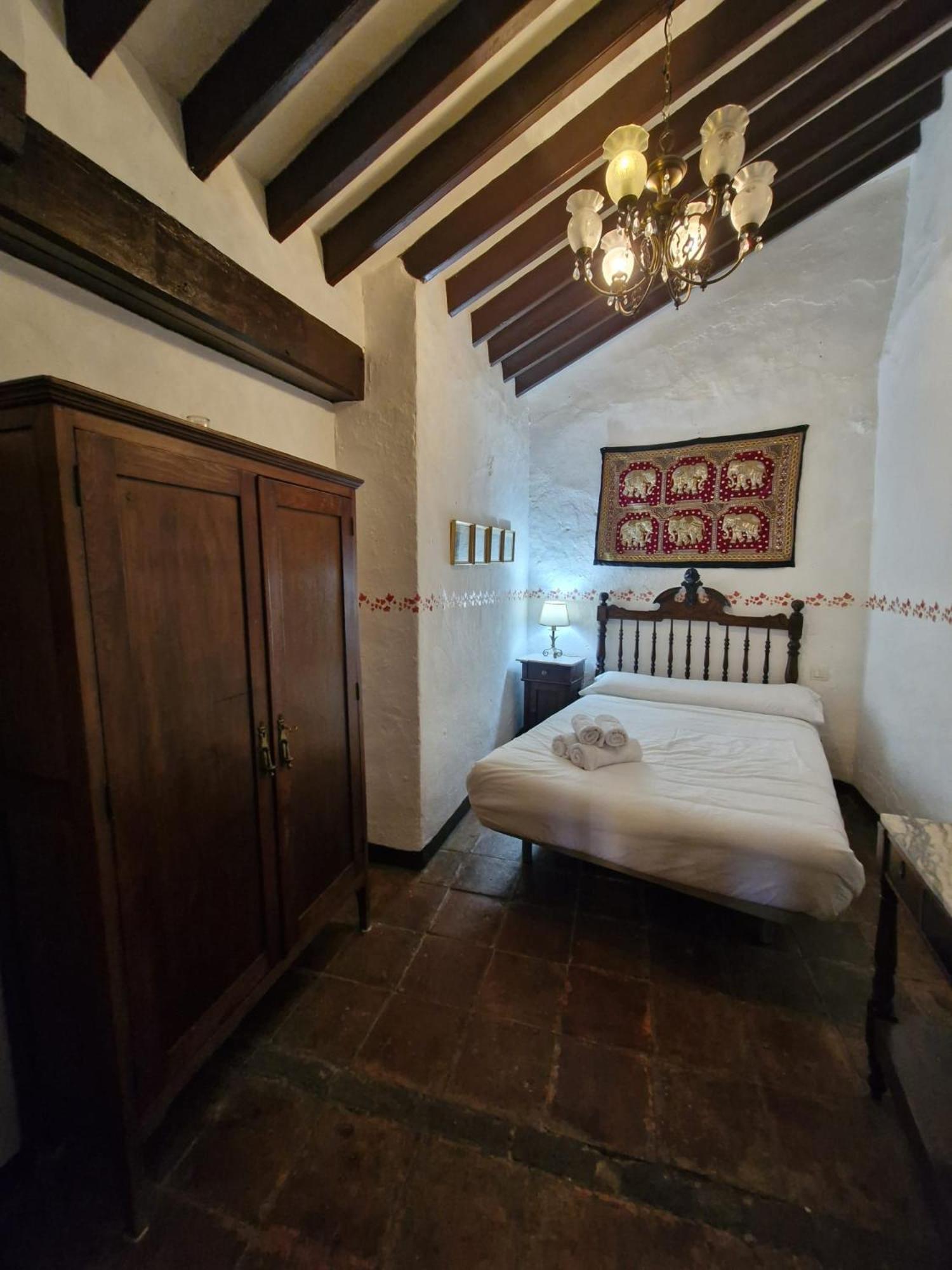 Hotel Rural Verde Oliva Comares الغرفة الصورة