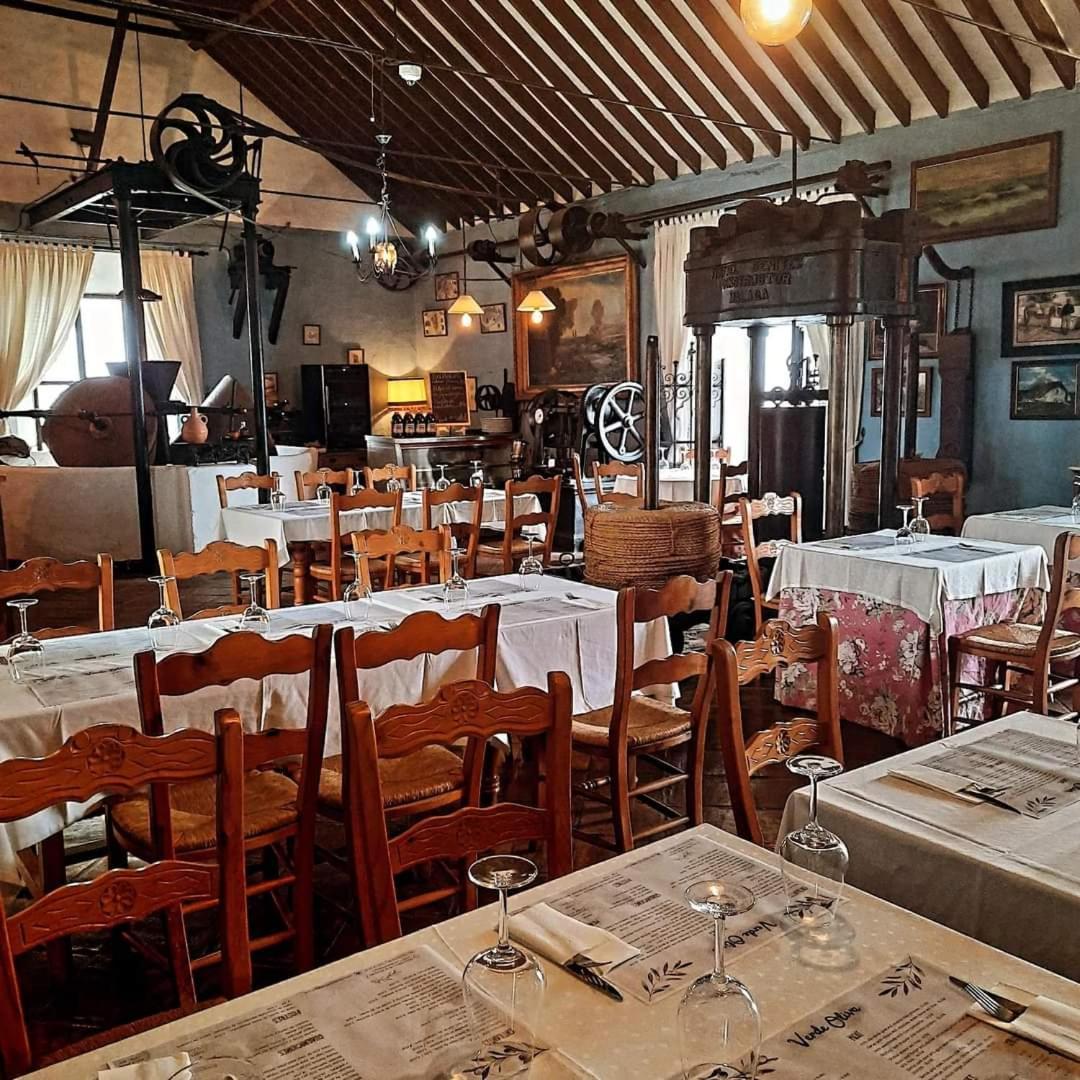 Hotel Rural Verde Oliva Comares المظهر الخارجي الصورة